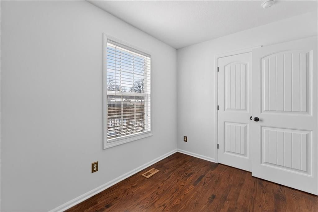 13121 Grandview Road — photo 23
