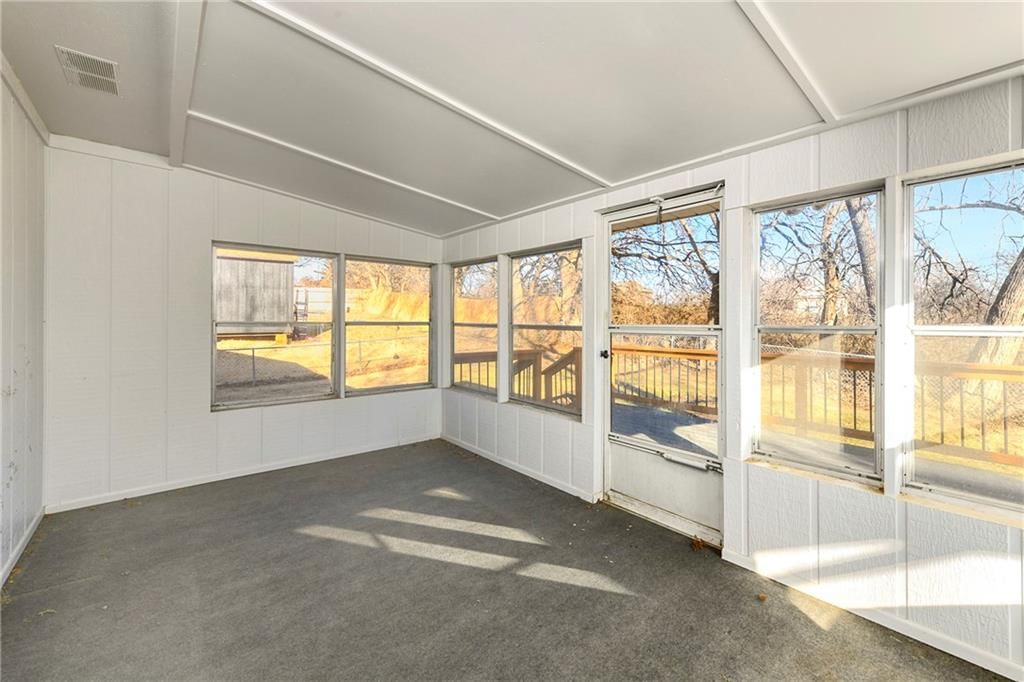 3431 Tudor Drive — photo 36