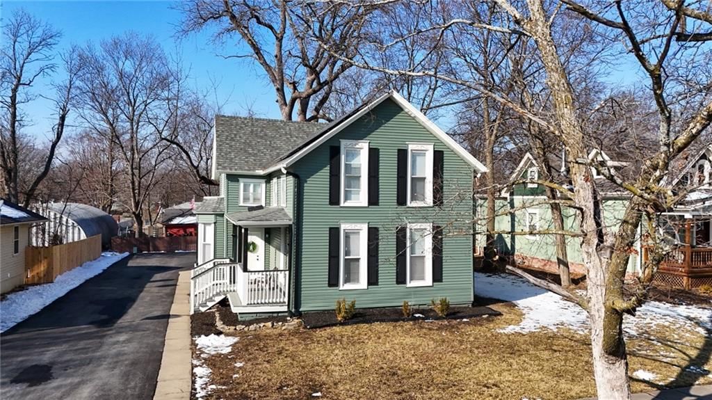 216 Main Street — photo 3