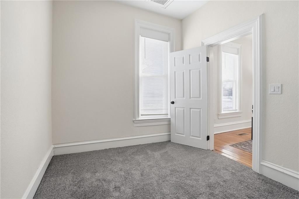216 Main Street — photo 32