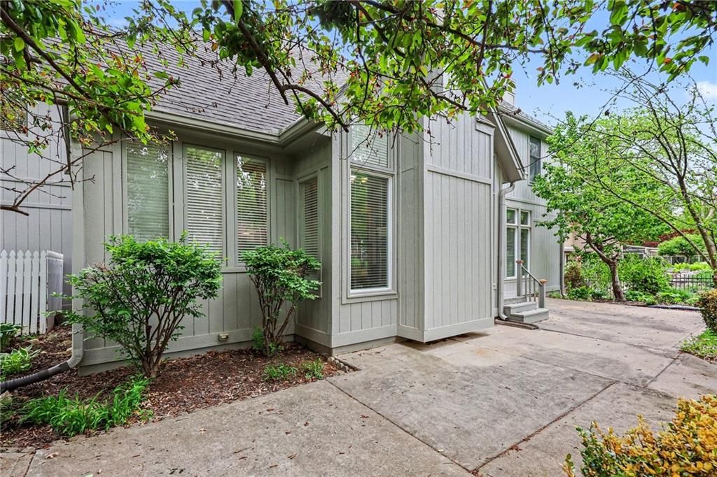 12247 W 128th Street — photo 38