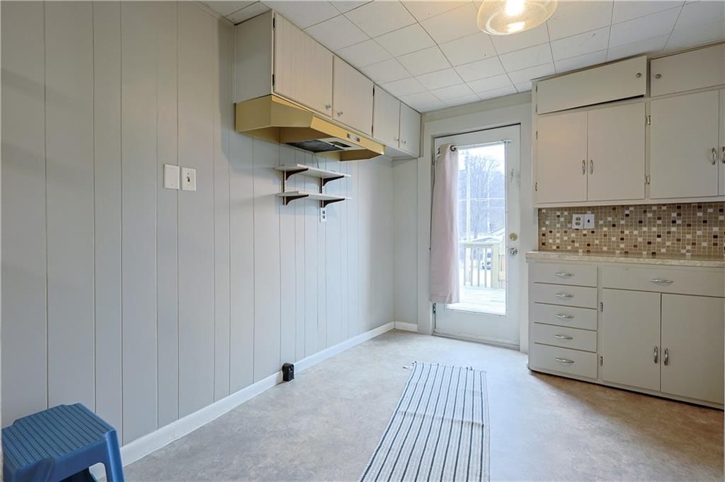 3133 Saint Joseph Avenue — photo 15