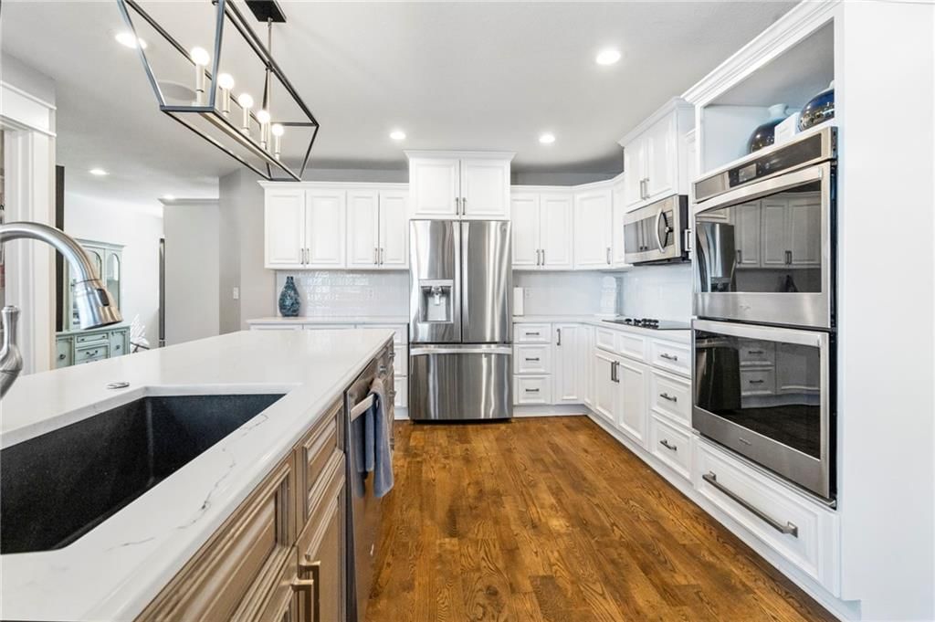 560 Lake Viking Terrace — photo 31