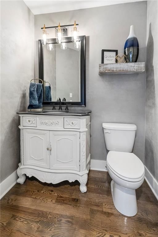 560 Lake Viking Terrace — photo 42