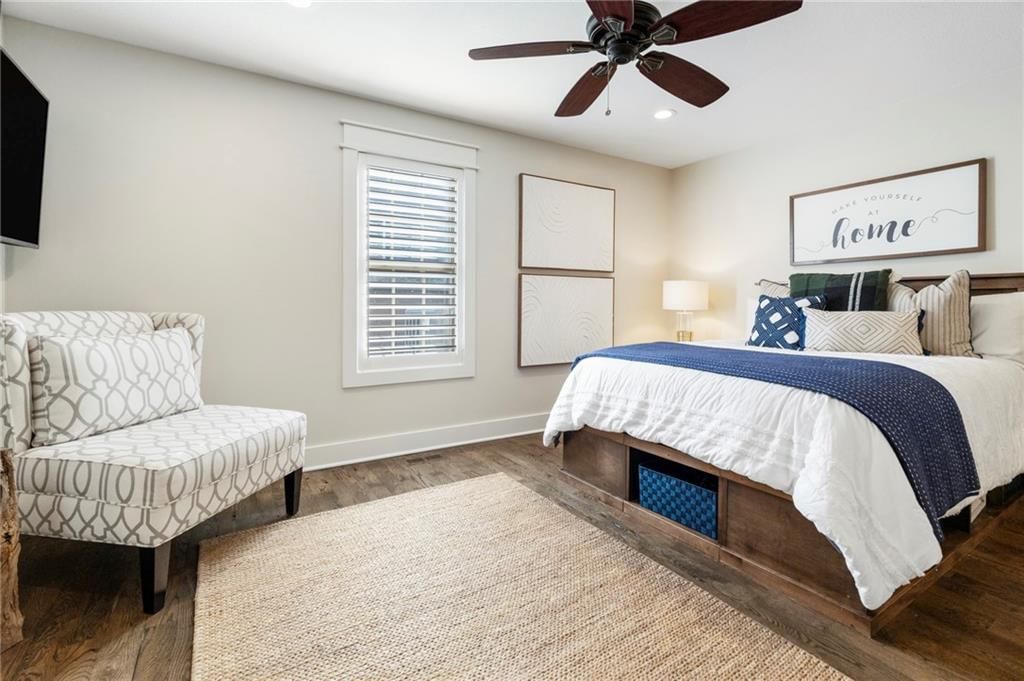 560 Lake Viking Terrace — photo 44
