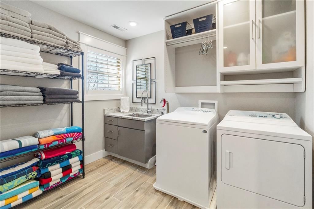 560 Lake Viking Terrace — photo 50