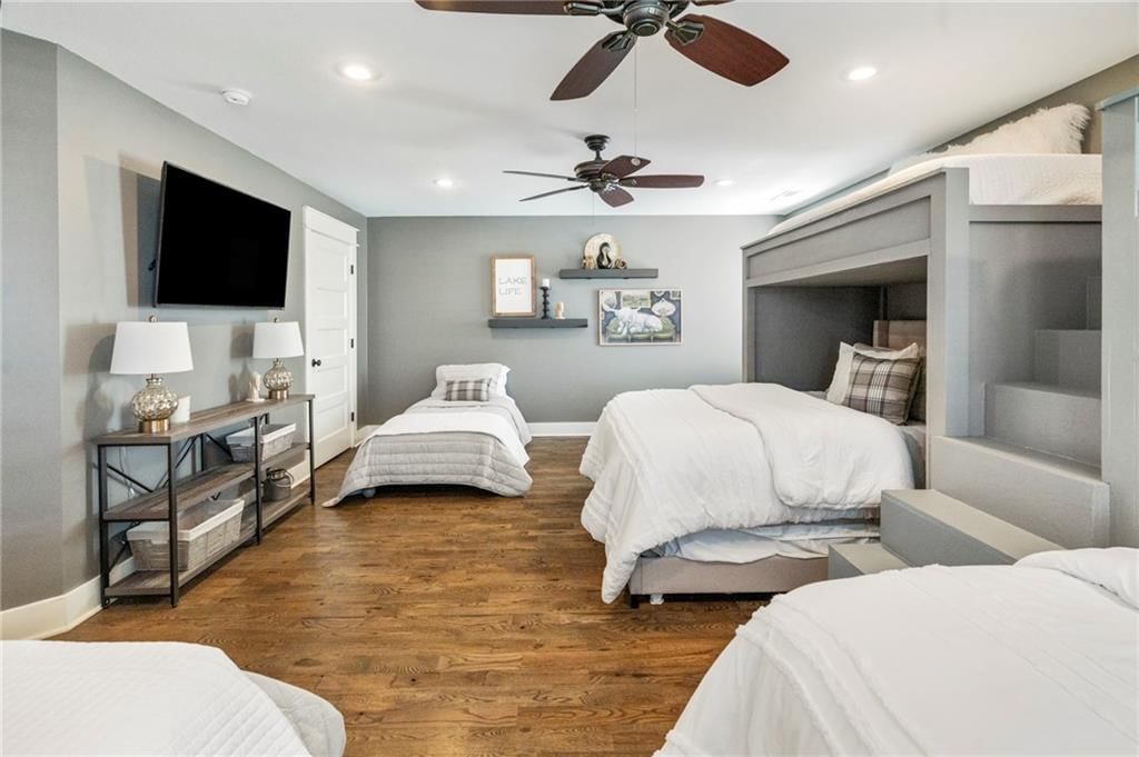 560 Lake Viking Terrace — photo 80