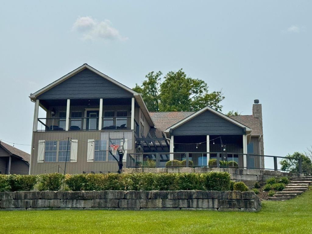 560 Lake Viking Terrace — photo 94