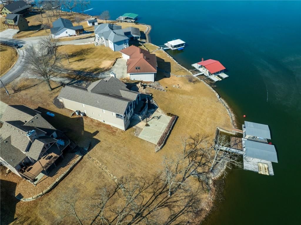 560 Lake Viking Terrace — photo 95