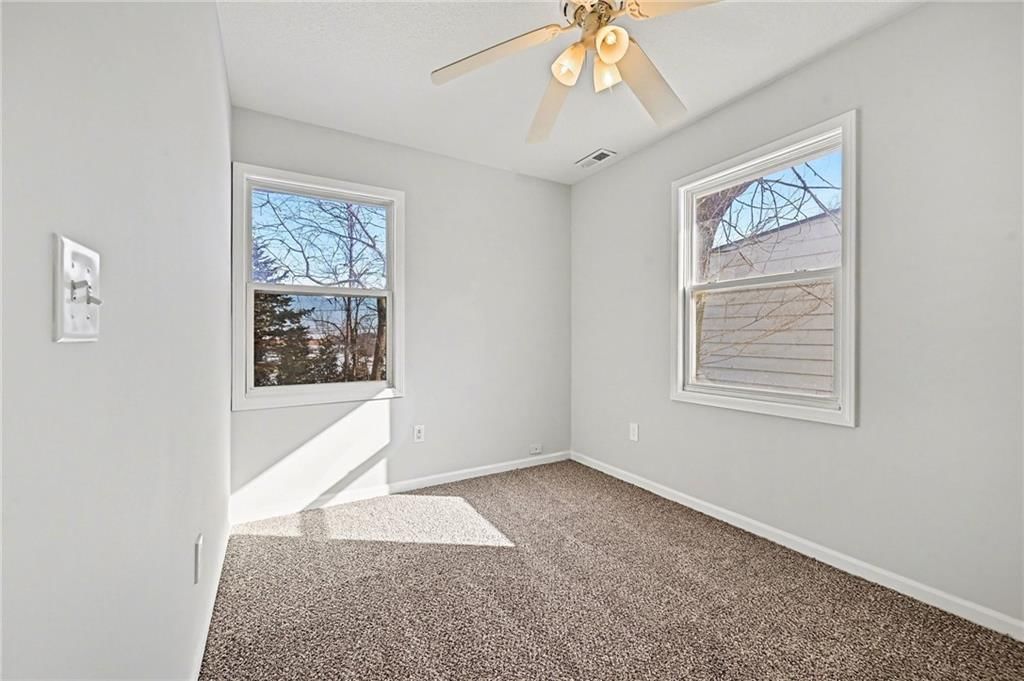 4223 N Virginia Avenue — photo 10
