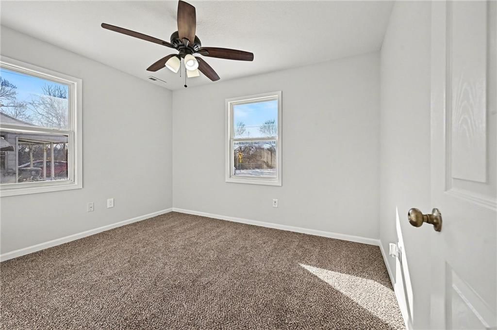 4223 N Virginia Avenue — photo 12
