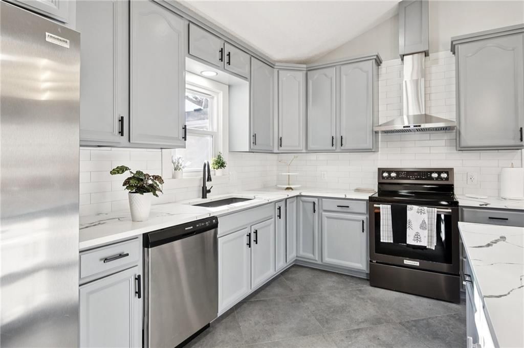 7007 Rowland Avenue — photo 8