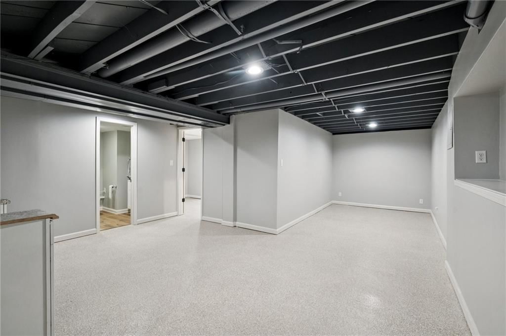 7007 Rowland Avenue — photo 22