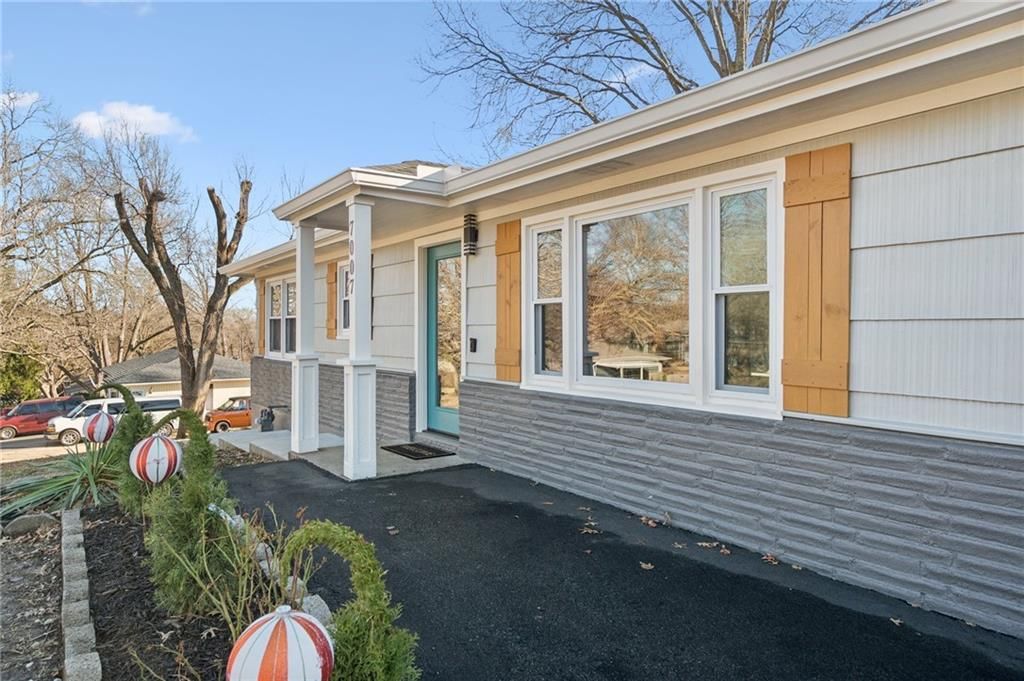 7007 Rowland Avenue — photo 29