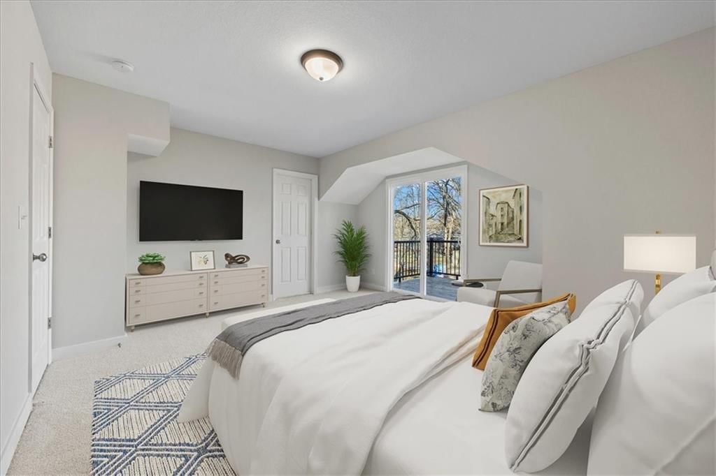 231 Coronado Road — photo 32