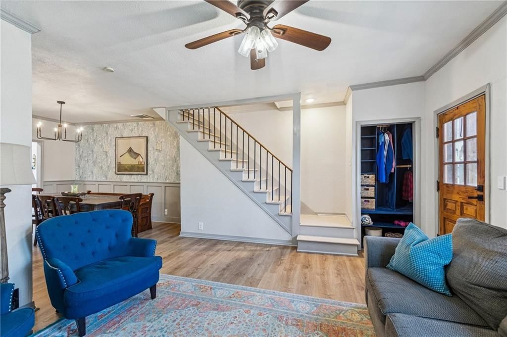 622 Oak Street — photo 4