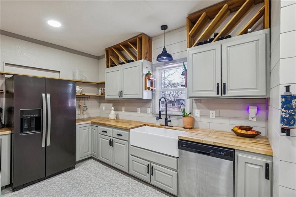 622 Oak Street — photo 9