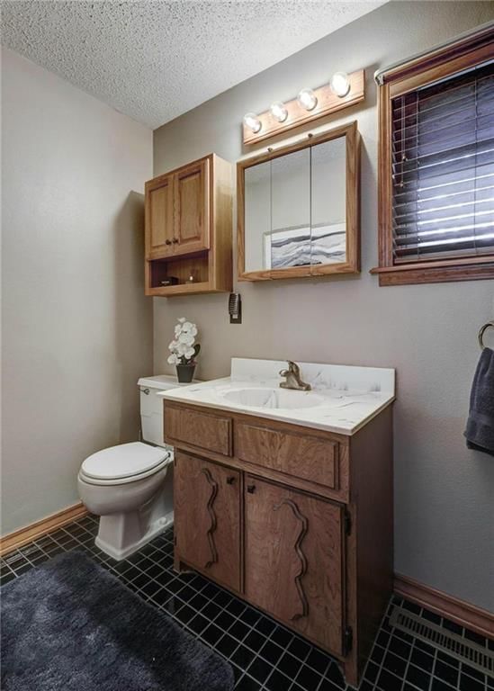 3050 Gaineswood Avenue — photo 32