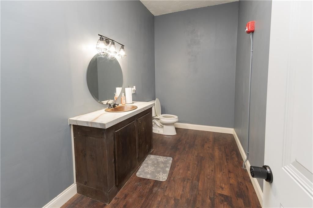1103 Illinois Street — photo 44