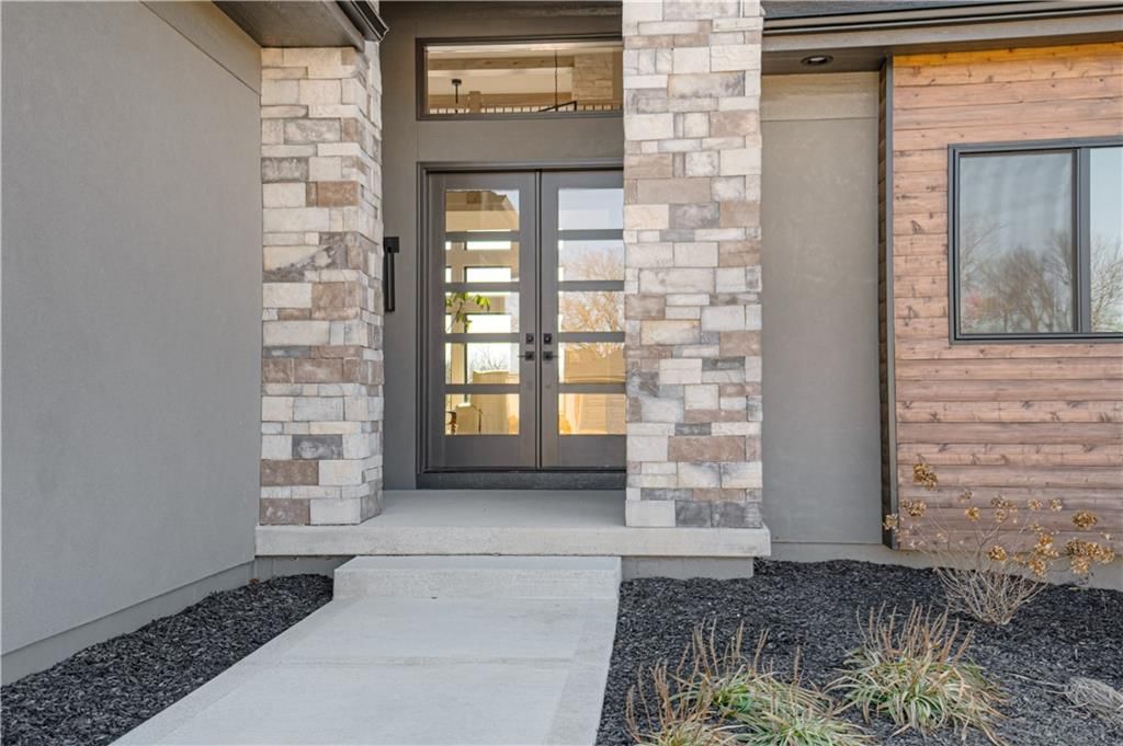 1009 Wilds Parkway — photo 2