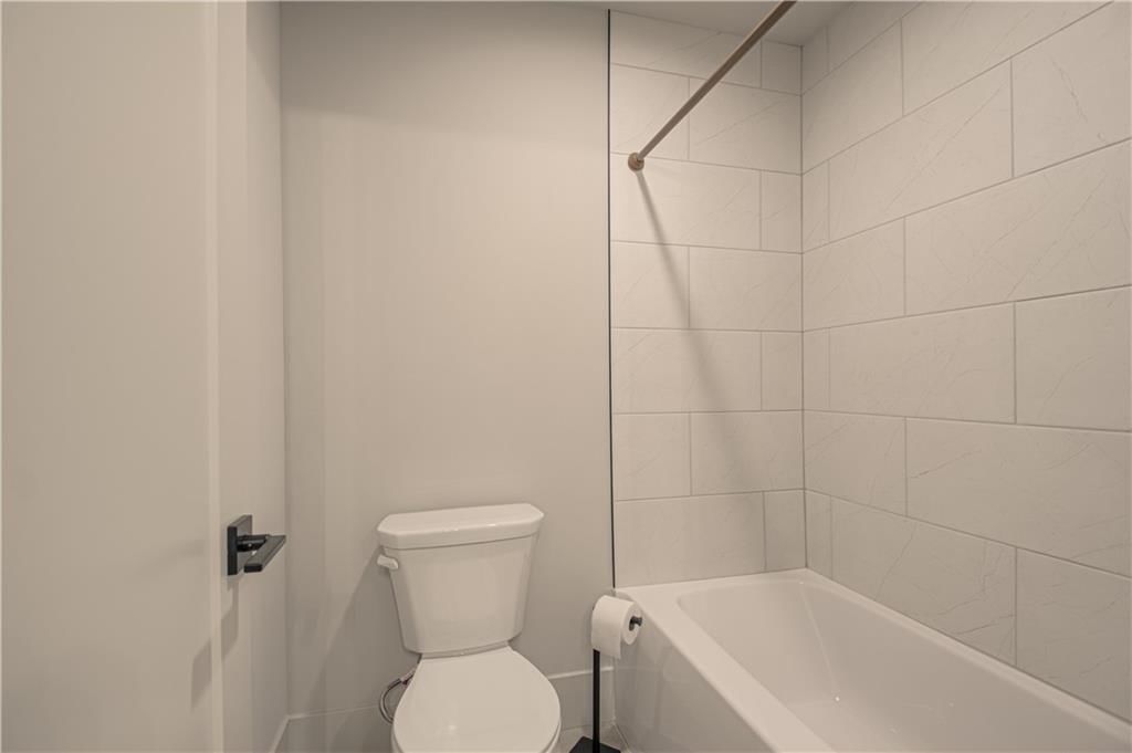 1009 Wilds Parkway — photo 28