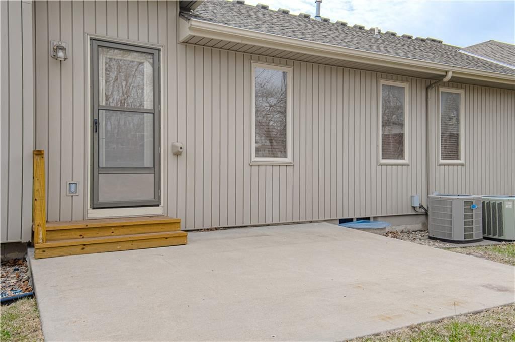 1012 NE 75th Street — photo 41
