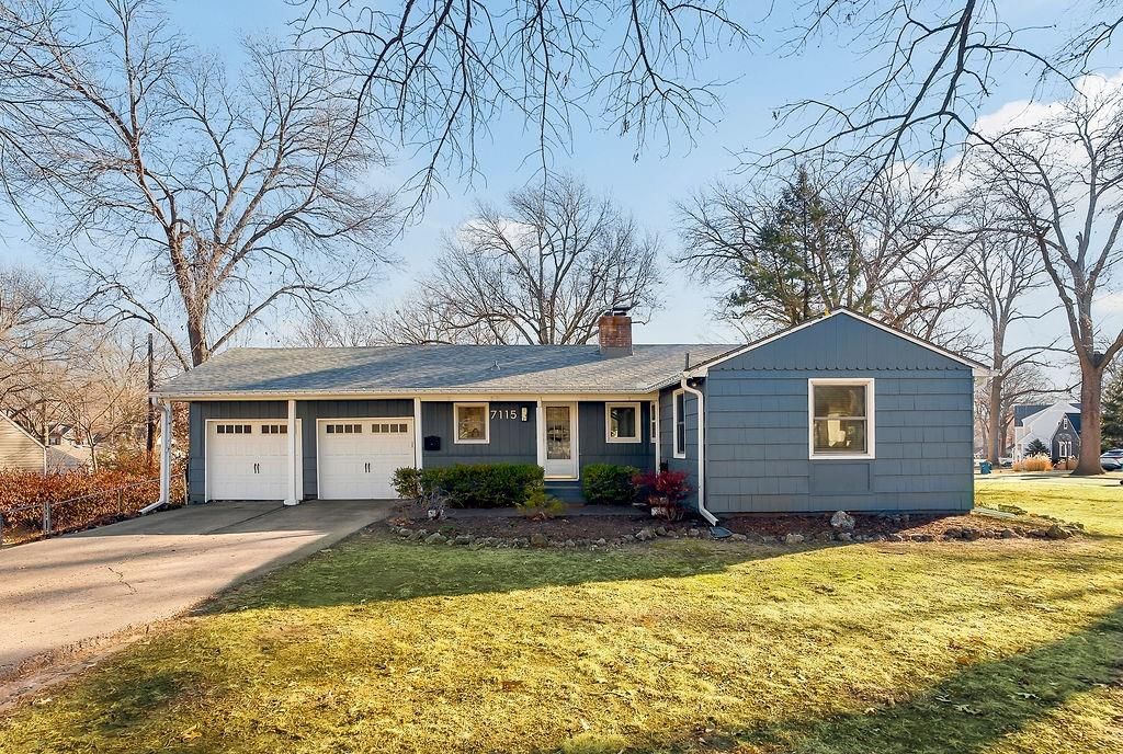 7115 Roe Avenue — photo 3
