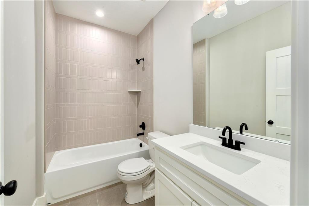 1206 NW 5th Street — photo 27