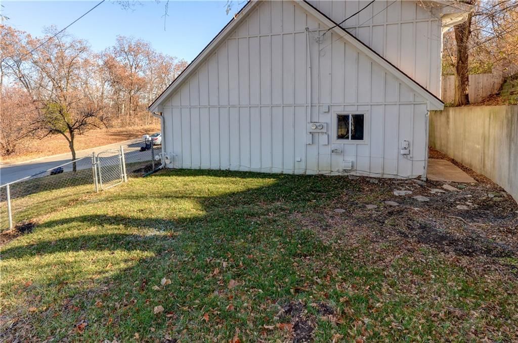 405 NE 90th Terrace — photo 31