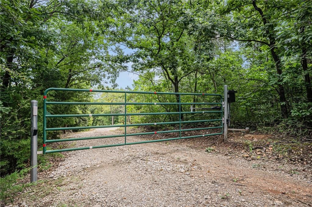 13150 Norris Road — photo 28