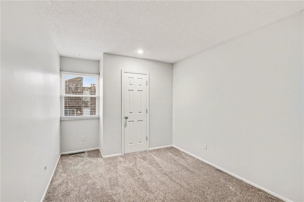 3301 Bridge Manor Drive — photo 12