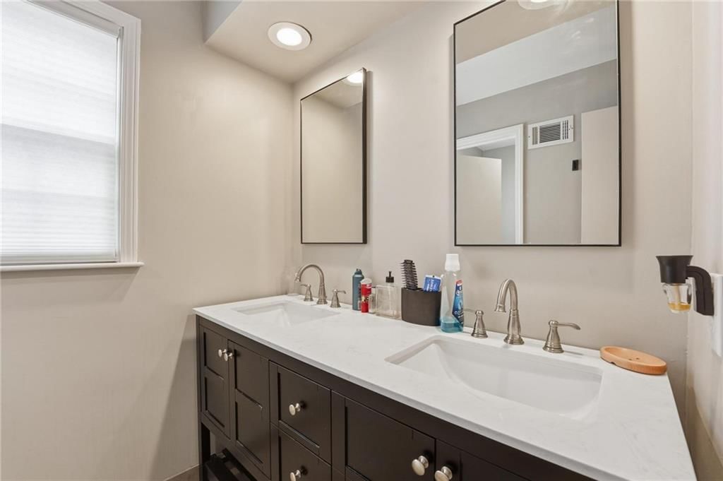 11420 Holly Court — photo 30