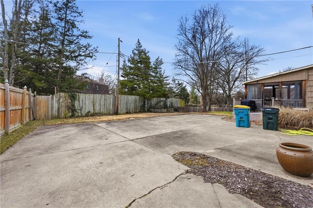 11420 Holly Court — photo 47