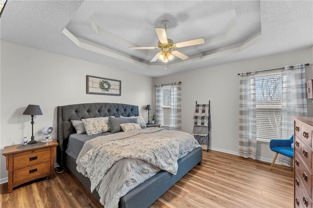 8712 N SHELDON Court — photo 19