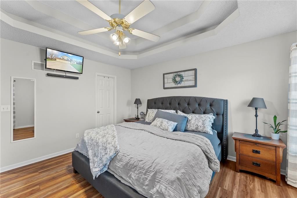 8712 N SHELDON Court — photo 20