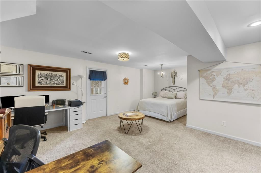 8712 N SHELDON Court — photo 32
