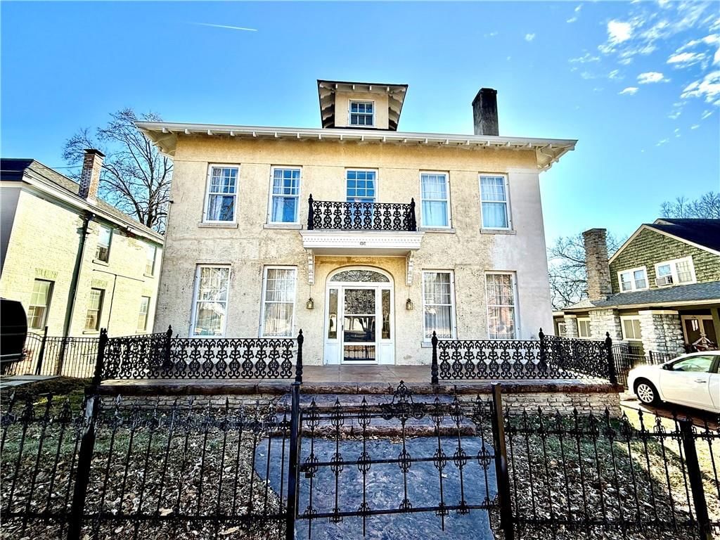 1920 Clay Street — photo 1