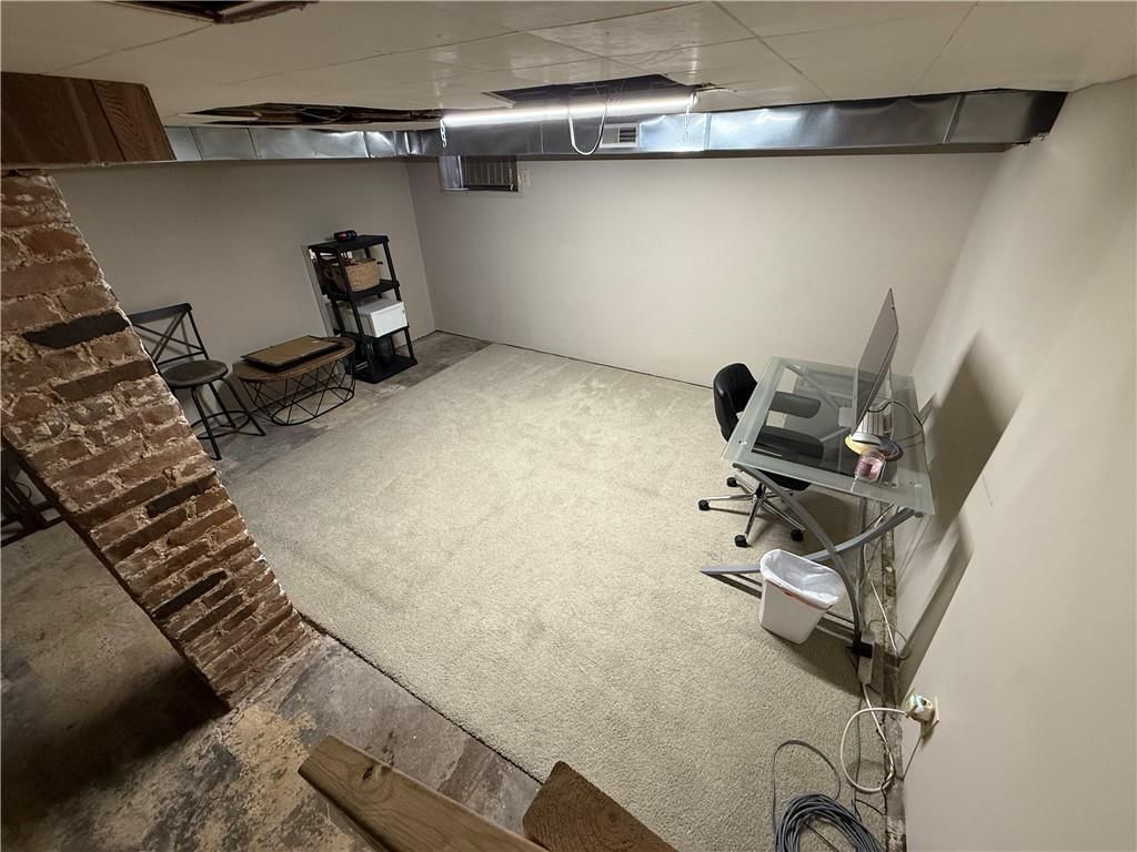 1920 Clay Street — photo 25