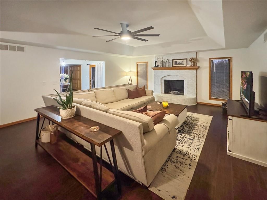 875 Willow Tree Court — photo 12