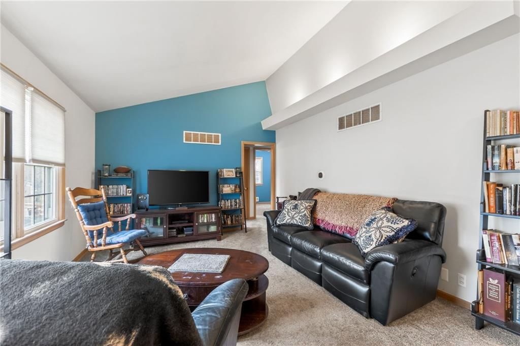 7308 NW Hemple Avenue — photo 7