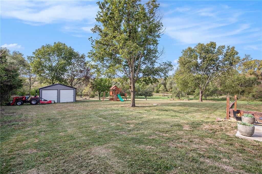 30495 W 95th Street — photo 37
