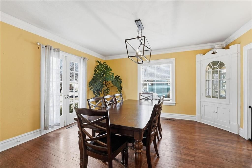 831 S Willow Street — photo 12