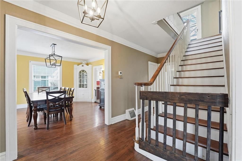 831 S Willow Street — photo 15