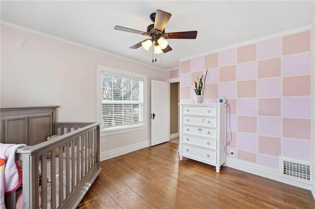 831 S Willow Street — photo 24
