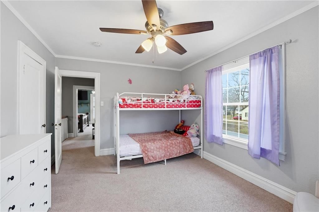 831 S Willow Street — photo 25