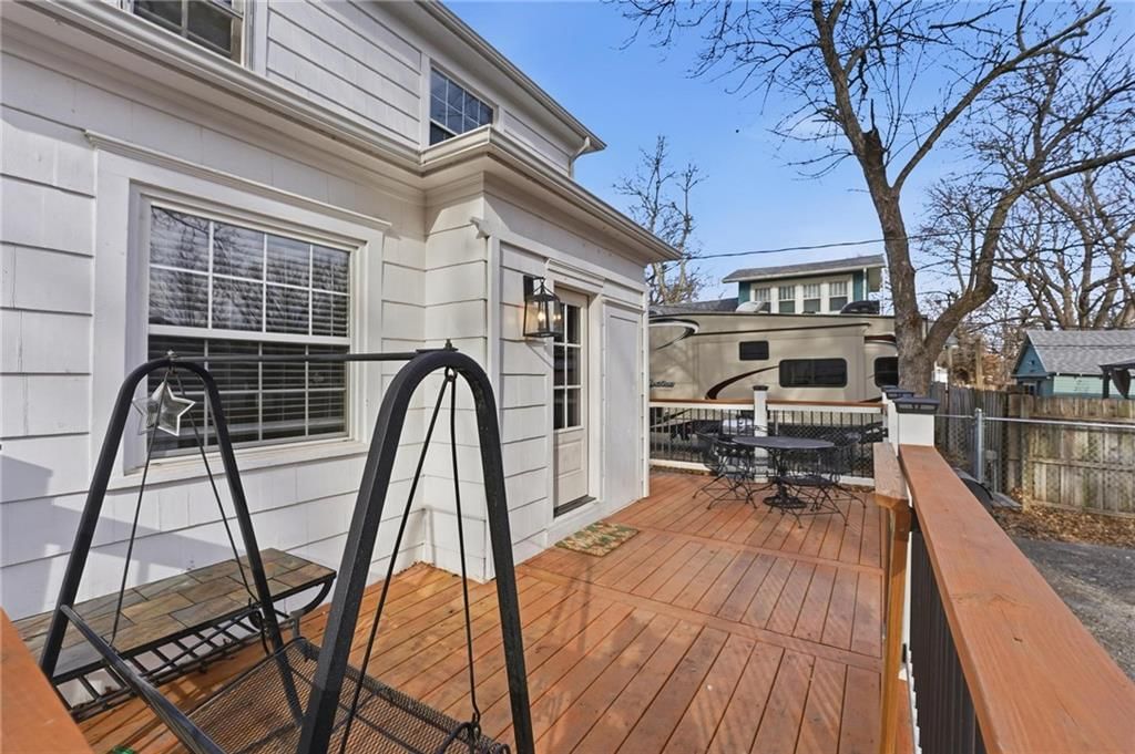 831 S Willow Street — photo 28