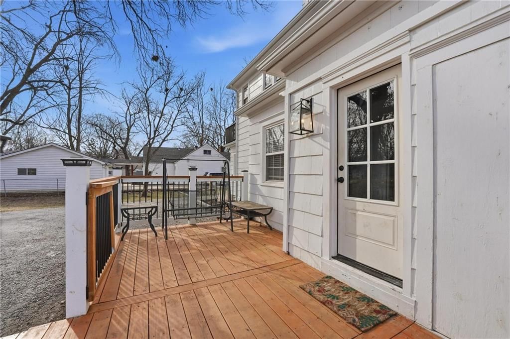 831 S Willow Street — photo 29