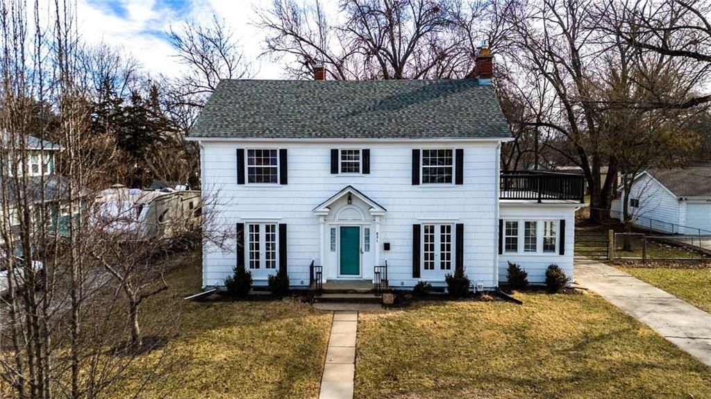 831 S Willow Street — photo 42
