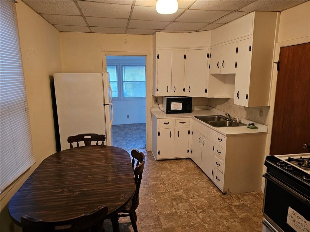 1005 Kenton Street — photo 15