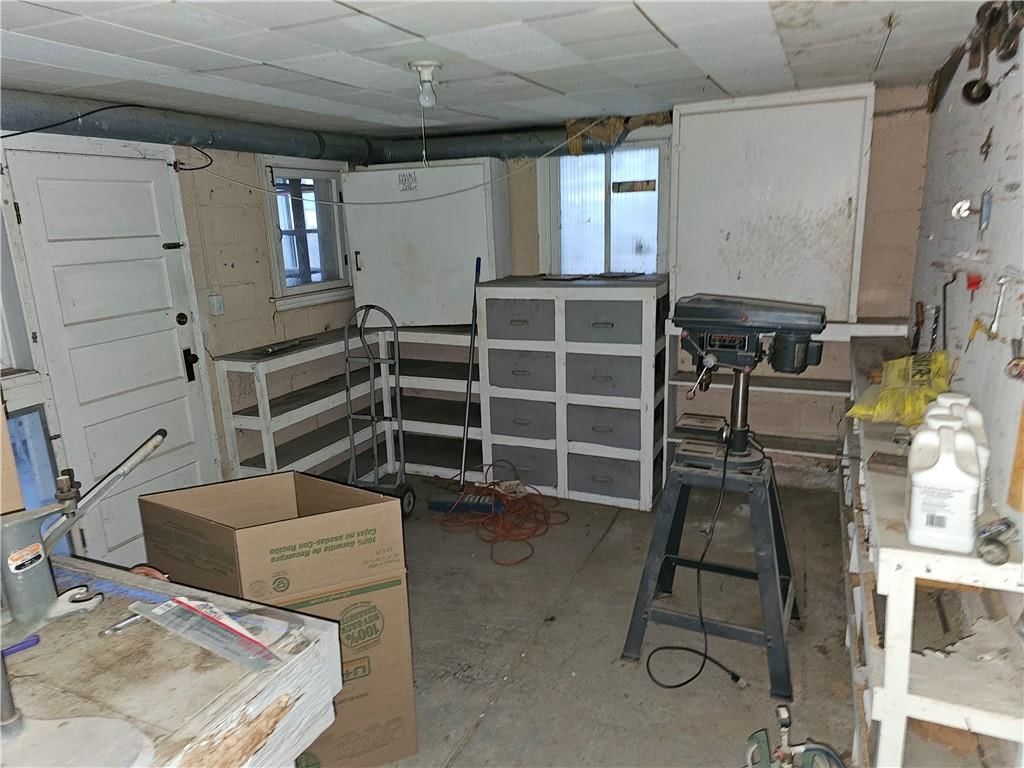 1005 Kenton Street — photo 25